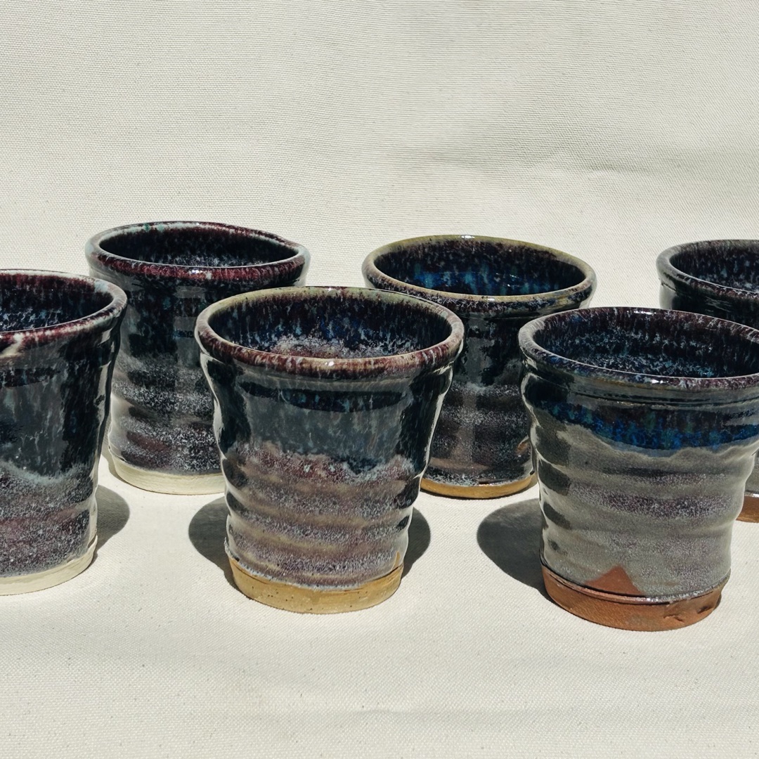 Wave Cups on Iron Rich Claybody
