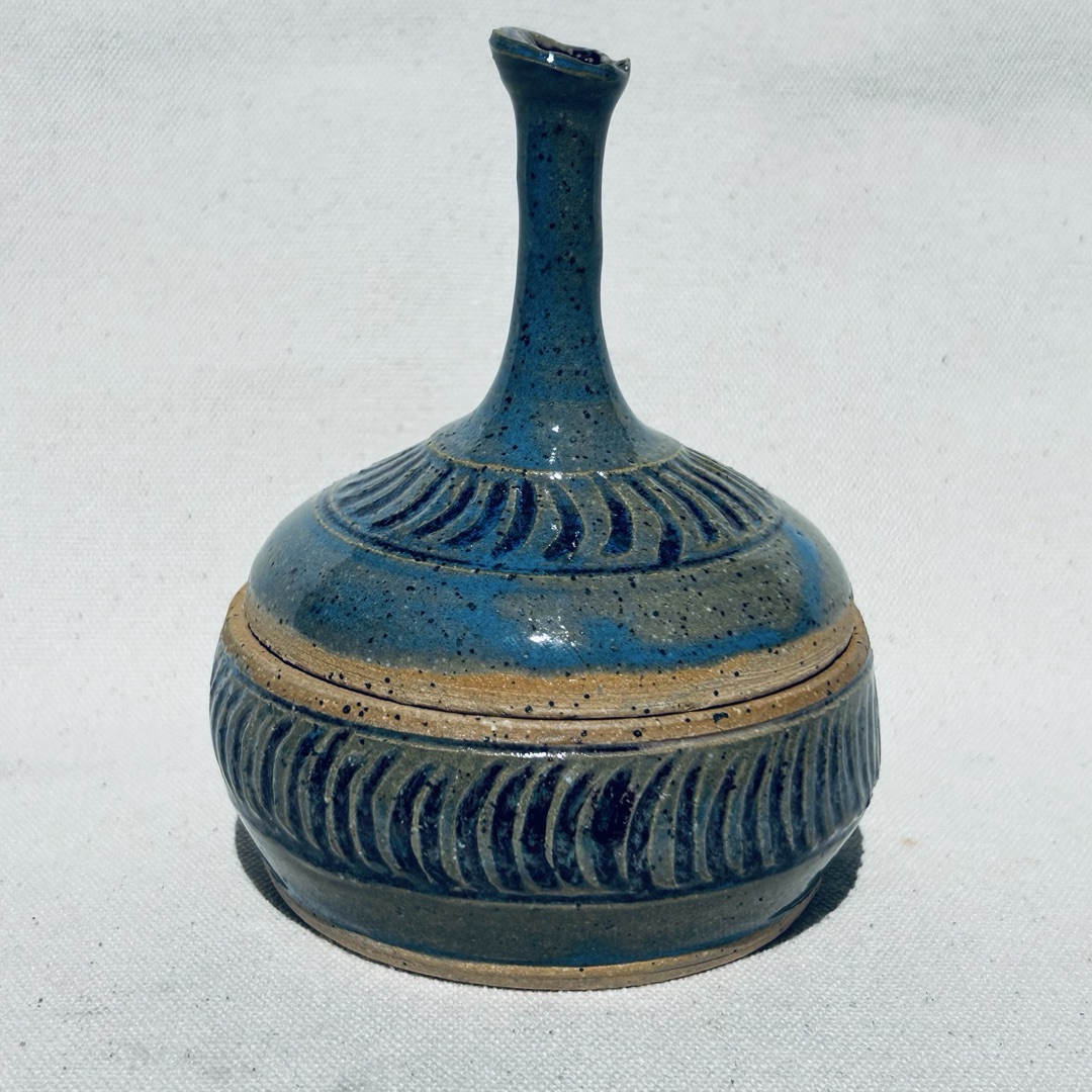 Thrown lidded ring/sugar dish #1