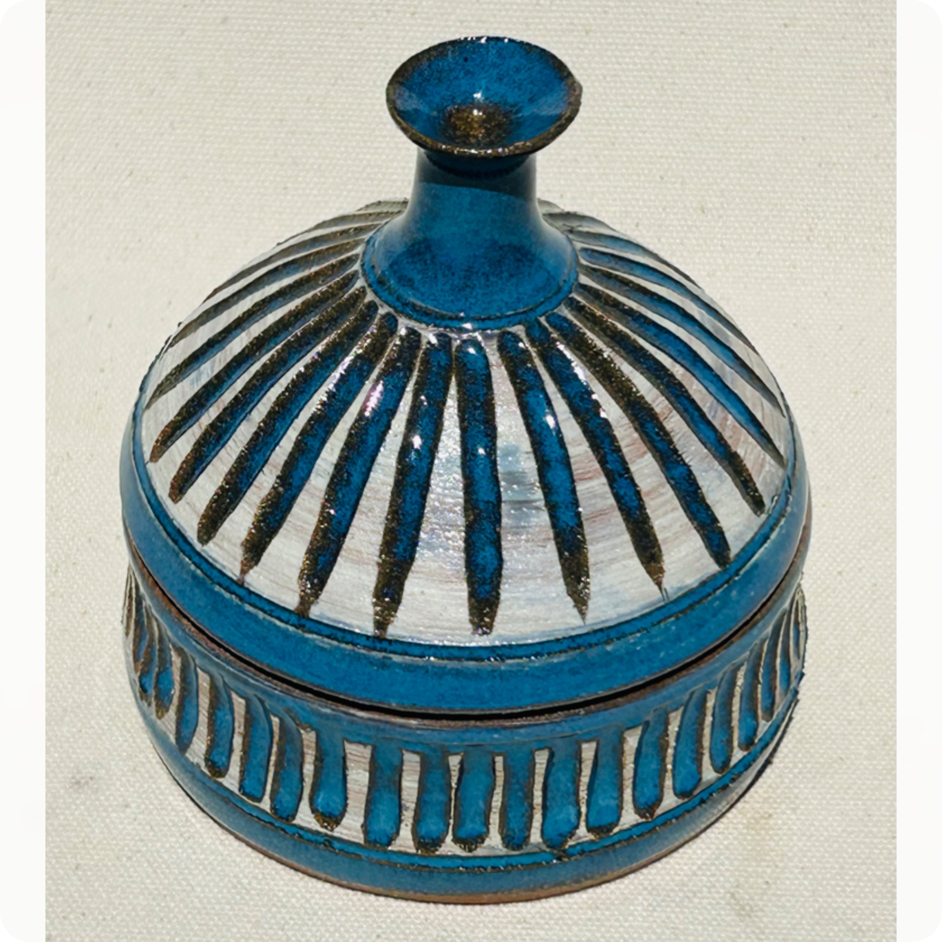Thrown lidded ring/sugar dish #7