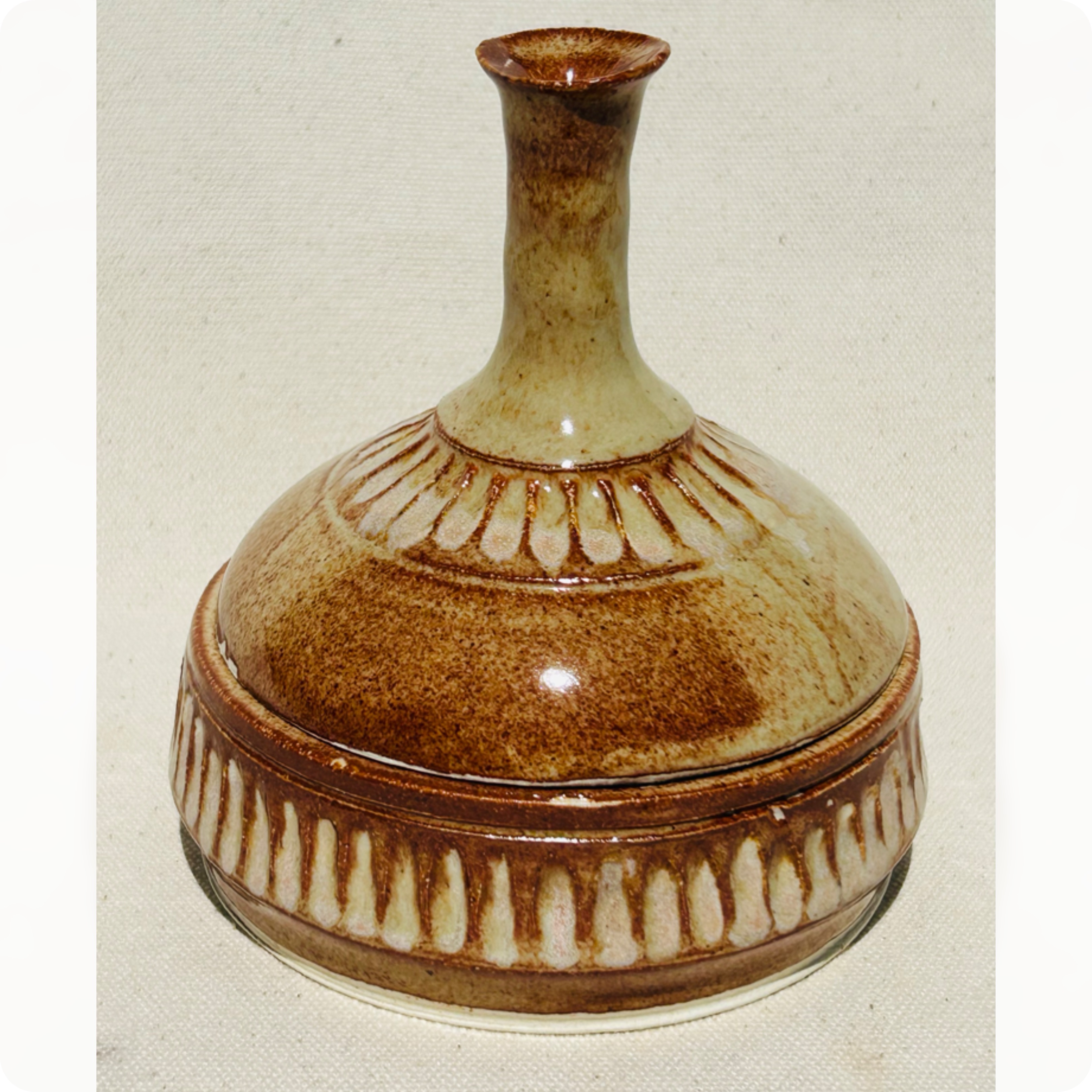 Thrown lidded ring/sugar dish #8